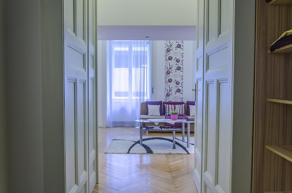 The Fashion Street Apartament